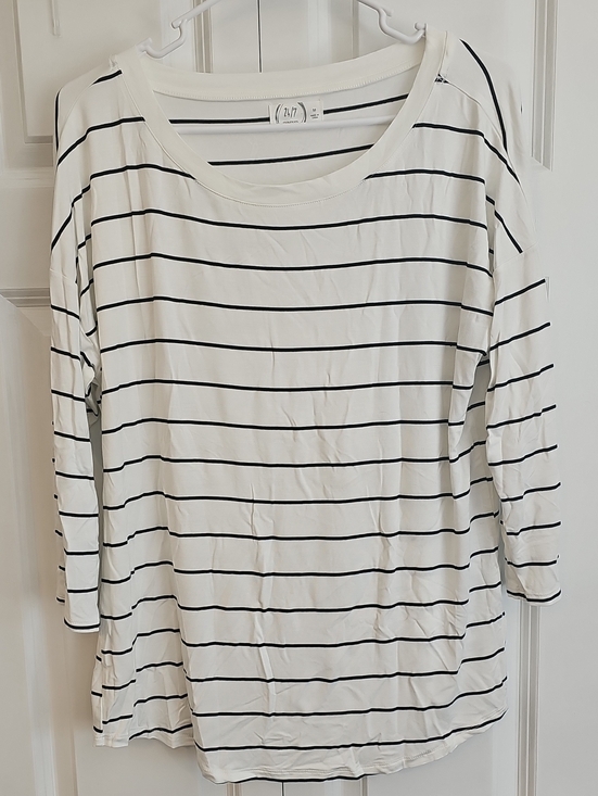 Maurices Tops - Maurices White Long Sleeve Scoop Neck Top with Black Stripes